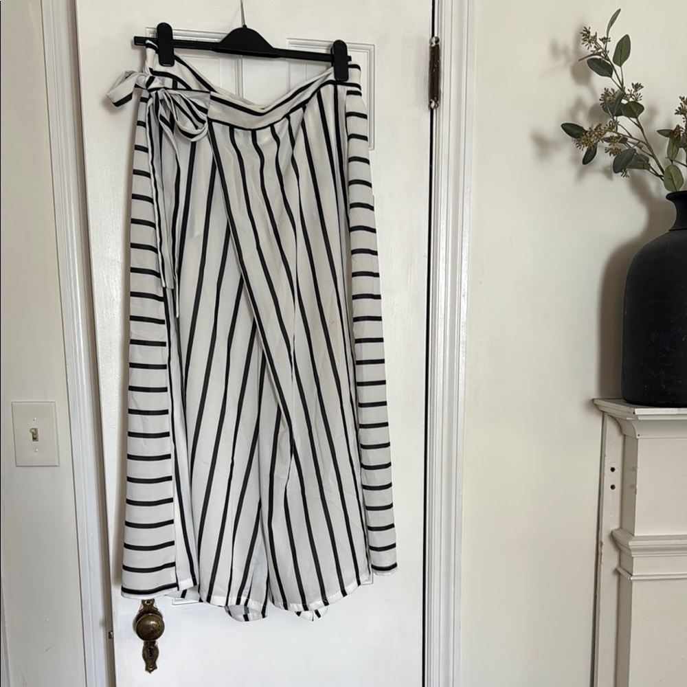 Eva Franco Black and White Striped Wide Leg Pants